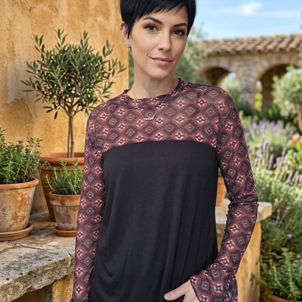NWOT Sterling kreek Women's Black Long-Sleeve Top with Burgundy Geometric Yoke
